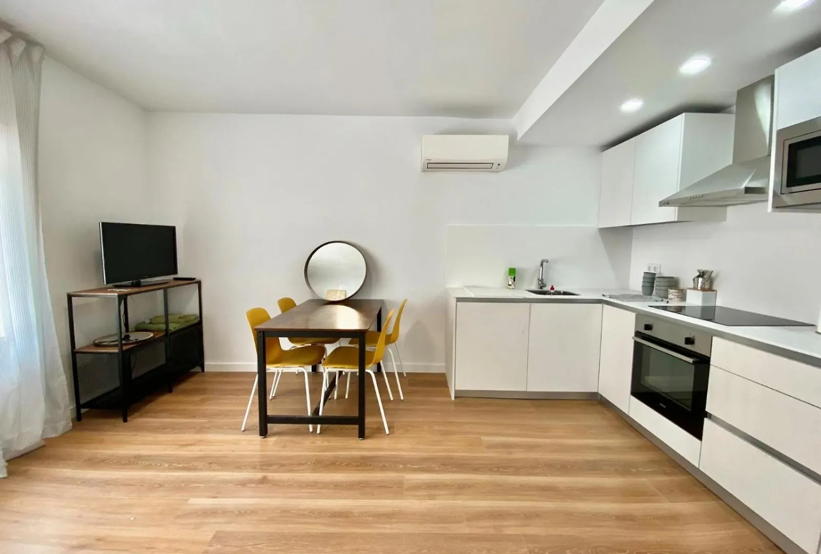 Lloguer30 Bailen Practical And Comfortable Sant Feliu de Guixols